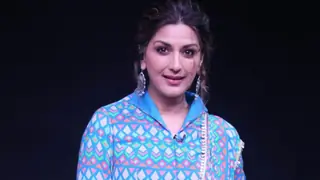 I am so glad that I am still alive and I get to witness such amazing performances - Sonali Bendre  Thumbnail