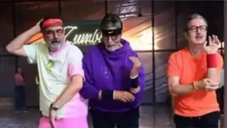 It’s a wrap for Anupam Kher and Amitabh Bachchan's Uunchai  Thumbnail