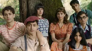 Netizens troll Zoya Akhtar's film The Archies' teaser, call it 'Multiverse of Nepotism' Thumbnail