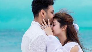 Sonarika Bhadoria announces engagement with Vikas Parashar; shares loved up pictures on latter’s birthday