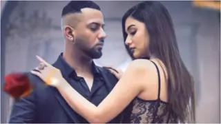 I want my work to have variations & this project is different: Divya Agarwal on upcoming music video with Rico Thumbnail