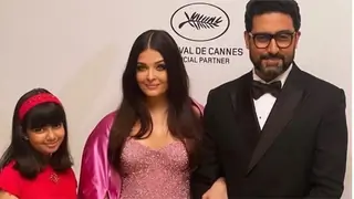 Amitabh Bachchan is all praise for son Abhishek, Aishwarya & Aaradhya as they attend Cannes 2022 Thumbnail