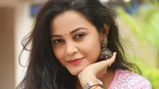 Kaveri Priyam explains why she's drawn to the digital medium Thumbnail