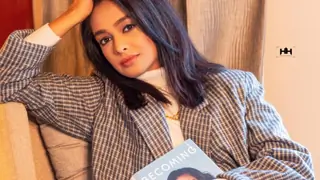 "I have a lot of books at home, so much so that I had to redesign my house slightly"-Mugdha Chaphekar Thumbnail