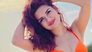 Avneet Kaur sets social media ablaze in her alluring bikini pictures
