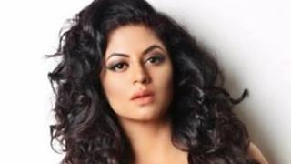 "At first, I was nervous, at the same time excited to give singing a shot"- Kavita Kaushik  thumbnail