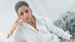 Arjun Kapoor is smitten with pregger Alia Bhatt's jawline as the actress flaunts her chic style