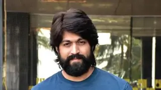 KGF star Yash on whom does he desire to work with when it comes to Bollywood Thumbnail