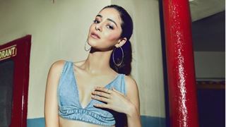 Ananya Panday glams up her style quotient in a denim-on-denim look