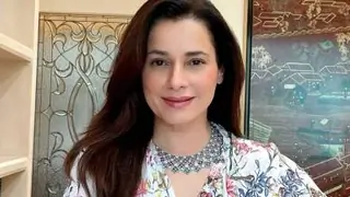 Luckily my husband was with me: Neelam Kothari reveals being 'nervous' on working in 'Made In Heaven 2' Thumbnail