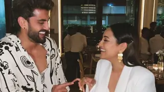 Varun Sharma roots for the 'newest couple' Sonakshi Sinha & Zaheer Iqbal: Pic Thumbnail