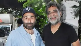 Sunny Deol talks on working with Chup director R Balki: Made us finish the shoot within 45 days Thumbnail