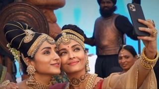 PS-1: Aishwarya Rai exudes royal charm as she clicks a selfie with Trisha Krishnan; Pic