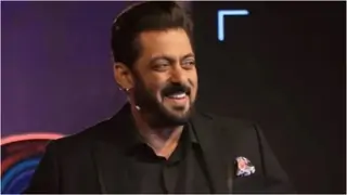Not even getting one fourth of rumoured 1000 crore fees for Bigg Boss: Salman Khan Thumbnail