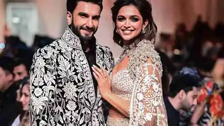 Ranveer Singh shuts down rumours of split with Deepika Padukone; addresses her as 'my queen'; Pic Thumbnail