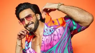 Ranveer Singh can't ever go wrong in his style game; Pic Thumbnail