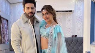 Dheeraj Dhoopar strikes a pose with his female co-stars during holiday season