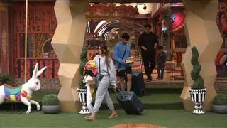 Housemates unite against Archana Gautam refusing to perform house duties on COLORS’ ‘Bigg Boss 16’! Thumbnail