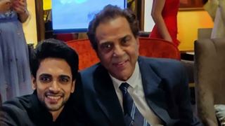 Actor Aakash Ahuja wishes Dharmendra on his birthday; calls him 'Man with a golden heart'