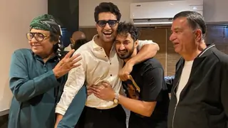 Ranjeet shares a delightful picture with Vicky, Sham Kaushal and his son with a co-relation anecdote Thumbnail