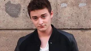 'Stranger Things' fame Noah Schnapp comes out as gay Thumbnail