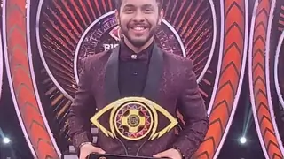 Akshay Kelkar wins 'Bigg Boss Marathi 4' thumbnail