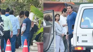 Shah Rukh Khan along with Suhana & Aryan get sighted for 'Pathaan's' special screening - pics Thumbnail