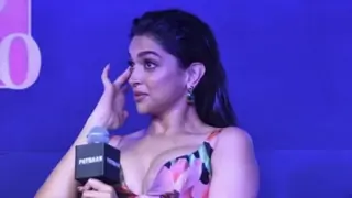 "I wouldn't be here today, if..." says Deepika Padukone as sh gets emotional talking about Shah Rukh Khan Thumbnail