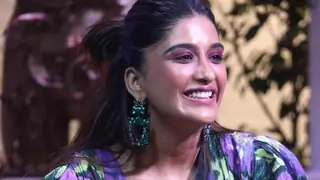 Nimrit Kaur Ahluwalia bids an unexpected farewell to COLORS' 'Bigg Boss 16' Thumbnail
