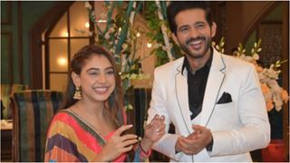 Niti Taylor treats fans with off-screen pictures with Hiten Tejwani from the sets of ‘Bade Achhe Lagte Hain 2’