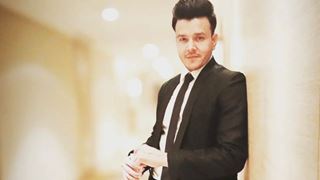 Aniruddh Dave on V day: The teddies and hearts are too much!