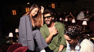 Arjun Kapoor along with Malaika enjoys a night out with his family members; shares candid pictures