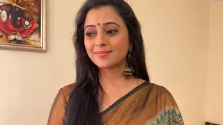 Reena Kapoor’s character to go through a transformation in  ‘Aashao Ka Savera..Dheere Dheere Se' Thumbnail