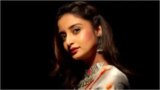 Pyar Ka Pehla Naam Radha Mohan: Damini confesses her misdeeds Thumbnail