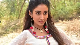 Not your usual villain says Priyamvada Kant from Star Bharat’s ‘Woh Toh Hai Albela’ thumbnail
