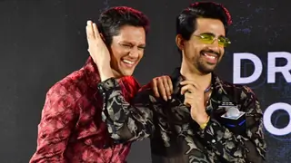 Vijay Varma blushes again as he talks about Gulshan Devaiah's mentioning Tamannaah at 'Dahaad' trailer launch Thumbnail