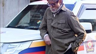 Amitabh Bachchan's playful antics on 'getting arrested' raise eyebrows amidst helmet incident