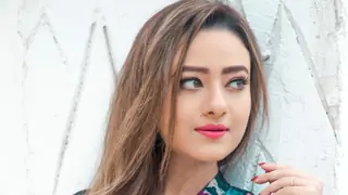 Madalsa Sharma: There is a lot of violent and brutal content on OTT Thumbnail