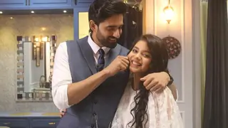 Sneha Chauhan : Me and Farman are Tom and Jerry on the sets of Saavi Ki Savaari. Thumbnail