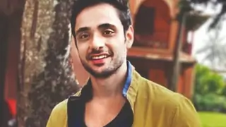 Adnan Khan on what connected him to acting. Thumbnail