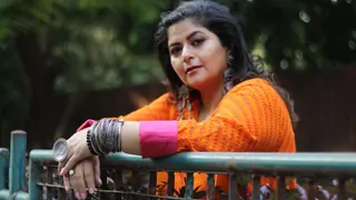 Pragati Mehra lashes out at a troll for bad-mouthing on 'Yeh Rishta Kya Kehlata Hai' co-star, Jay Soni Thumbnail