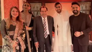 Ranveer Singh & Deepika steal the show at Karan Deol's reception with their mesmerizing chemistry Thumbnail