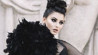 Urvashi Rautela stuns as the only Indian showstopper at Paris Fashion week 2023 thumbnail