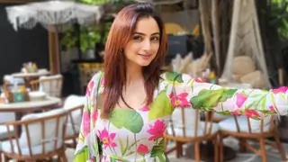 Madirakshi Mundle: I enjoy the monsoons when I am indoors! thumbnail