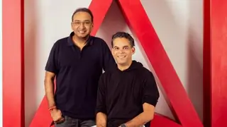 Applause Entertainment joins hands with acclaimed director Vikramaditya Motwane for two ambitious projects Thumbnail