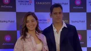 Tamannaah-Vijay paint the town red; can't stop blushing on being called 'kamaal ki jodi' -Watch