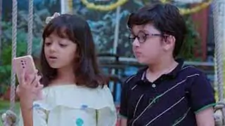 YRKKH: Abhir's perplexity over garlands on Abhinav's photo prompts inquisitive query to Akshara Thumbnail