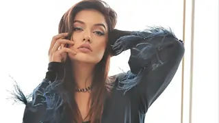 "You can see a little bit of Divya in Disha" - Divya Agarwal on her upcoming show, 'TatluBaaz' Thumbnail