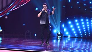 Kumar Sanu's Stunning Performance with Hansvi Tonk on India's Best Dancer 3 Sparks Movie Offers Offers? thumbnail