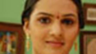 Sweet Bhakti turns to unbendable Jhankana in 'Gulaal Ke Sang'